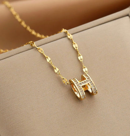 Gold Plated Zircon Jewelry Pendant Necklaces, 130 Units, New Condition, Est. Original Retail $5,250, Reno, NV